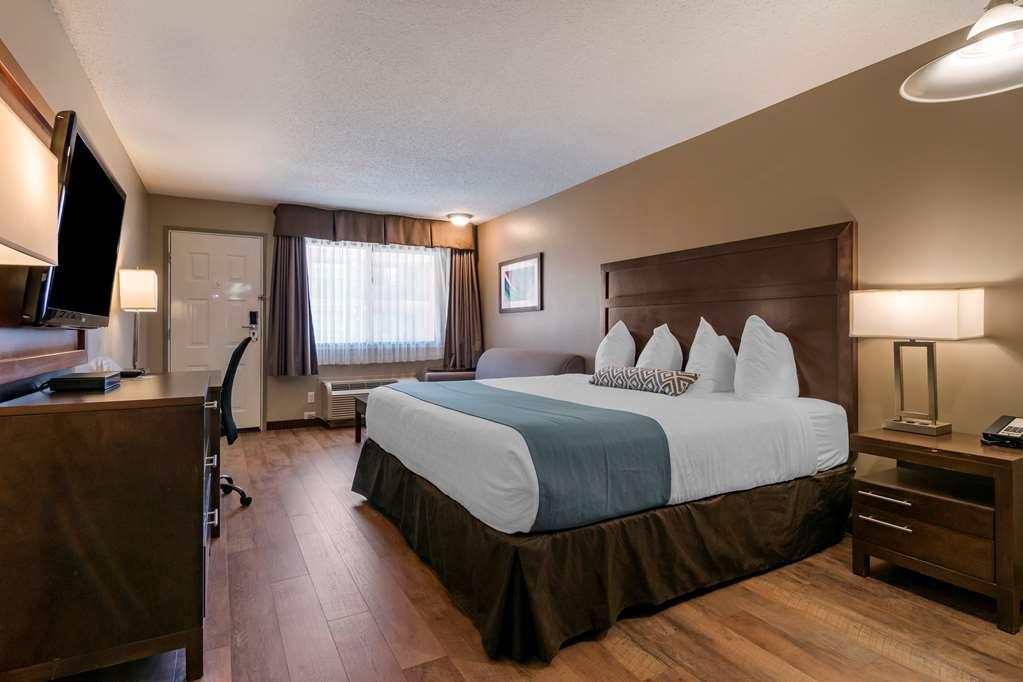 Surestay Plus Hotel By Best Western Salmon Arm Quarto foto